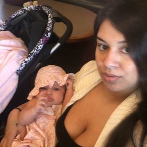 Meet your Posher, Valicia